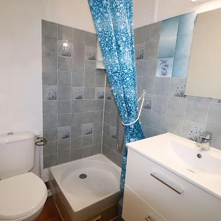 Maison Climatisee Avec Mezzanine, Parking Securise, Proche Et Commerces - Fr-1-307-132