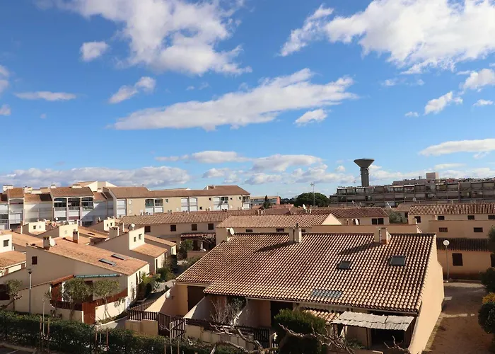 Apartment Maison Climatisee Avec Mezzanine, Parking Securise, Proche Et Commerces - Fr-1-307-132 *